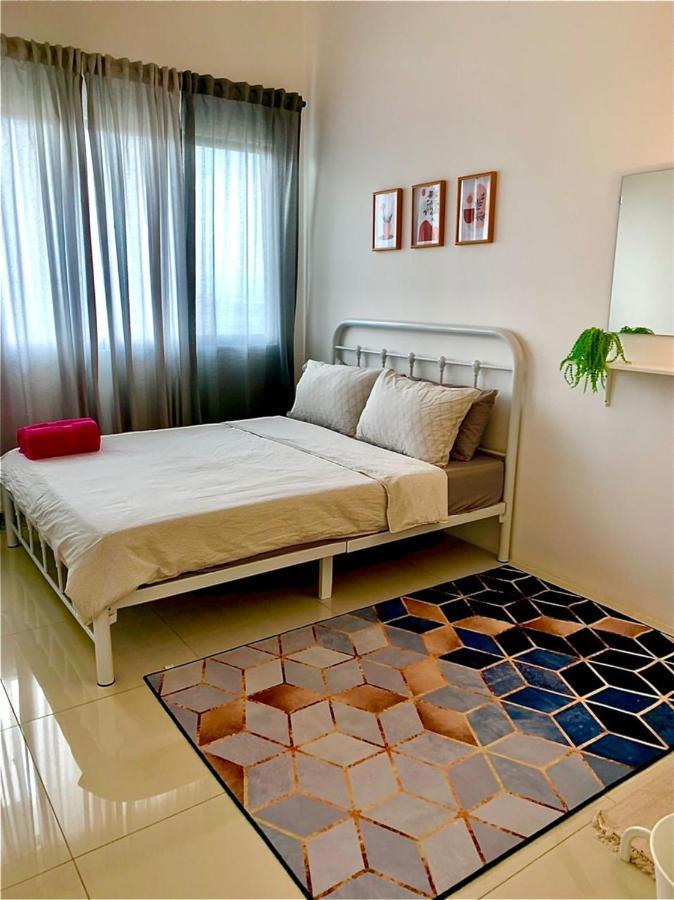 Bunga Homestay Sea View Kuala Terengganu Bagian luar foto