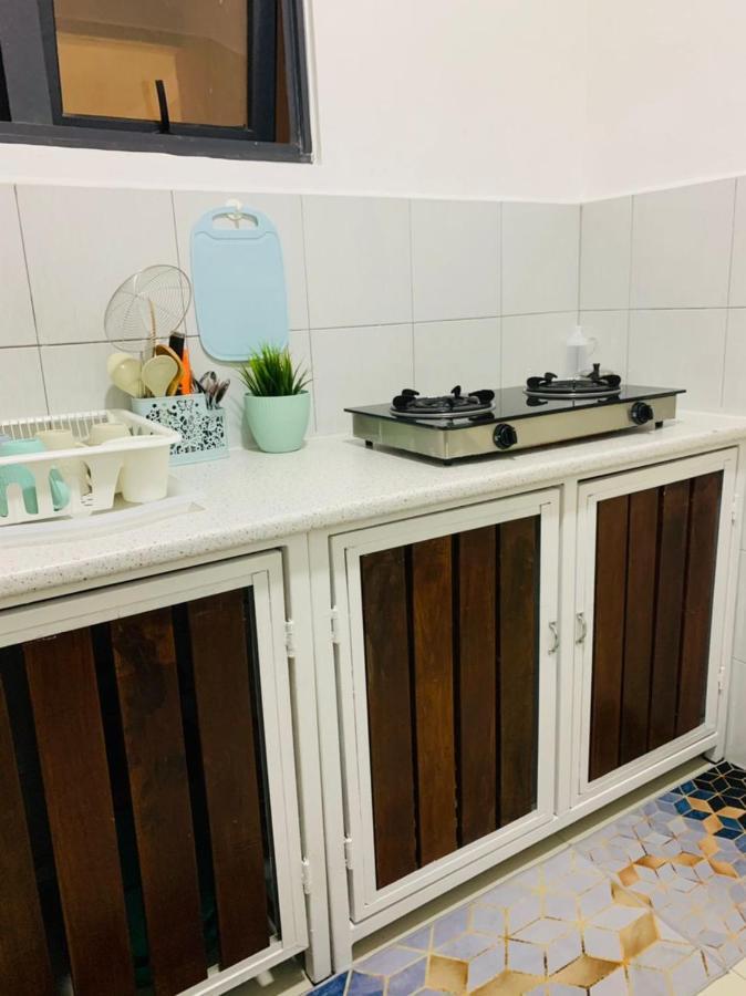 Bunga Homestay Sea View Kuala Terengganu Bagian luar foto
